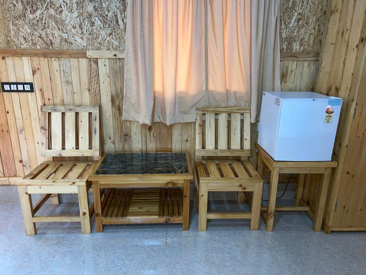 Santanas Wooden Cottages 波戈马洛 外观 照片